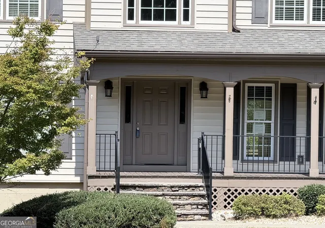 Photo 2 of Single family home for sale at 5210 Maplewood Ln, Gainesville, GA 30504 | MLS# 10835182 | Listing updated on 2026-09-23