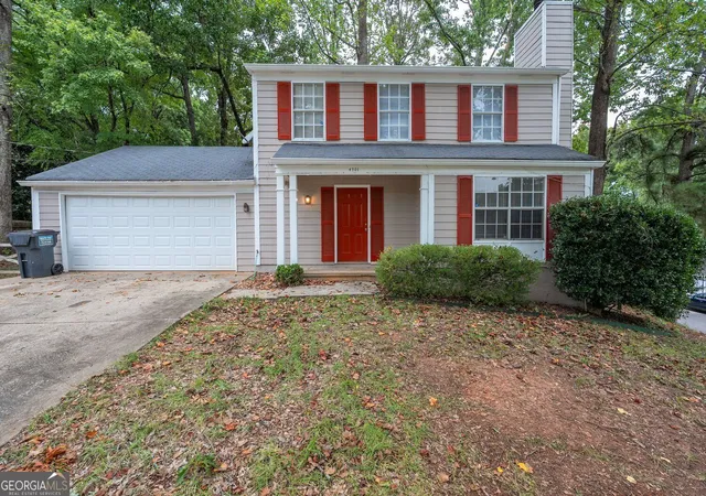 Photo 3 of Single family home for sale at 4701 Valley Ridge Dr, Duluth, GA 30096 | MLS# 10852180 | Listing updated on 2026-10-08
