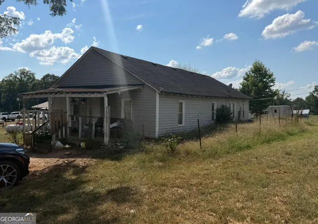 Photo 2 of Single family home for sale at 583 Tyus Veal Rd, Bowdon, GA 30108 | MLS# 10841396 | Listing updated on 2026-09-08