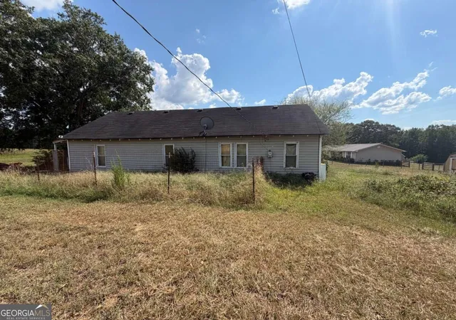 Photo 3 of Single family home for sale at 583 Tyus Veal Rd, Bowdon, GA 30108 | MLS# 10841396 | Listing updated on 2026-09-08