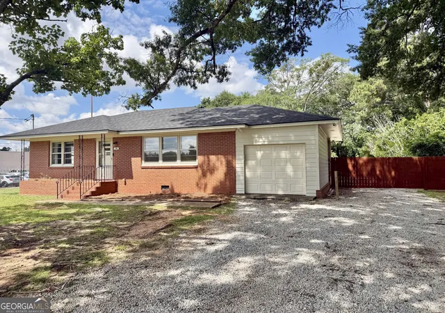 Photo 3 of Single family home for sale at 101 Morgan Dr, Mcdonough, GA 30253 | MLS# 10837066 | Listing updated on 2026-09-18