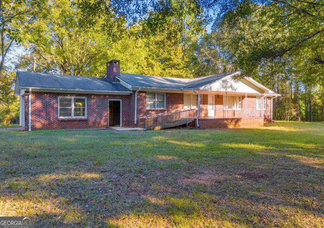 Single family home for sale at 4638 Highway 63, Carnesville, GA 30521 | MLS# 10842961