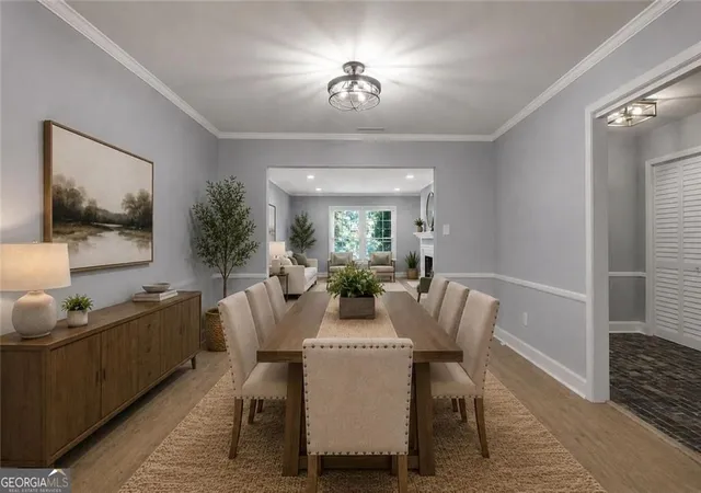 Listing Photo 3 - Condo for sale in building located at 100 NW La Rue Pl, Atlanta, GA 30327