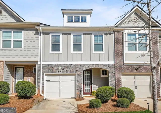 Townhouse for sale at 5140 Madeline Pl, Stone Mountain, GA 30083 | MLS# 10842528