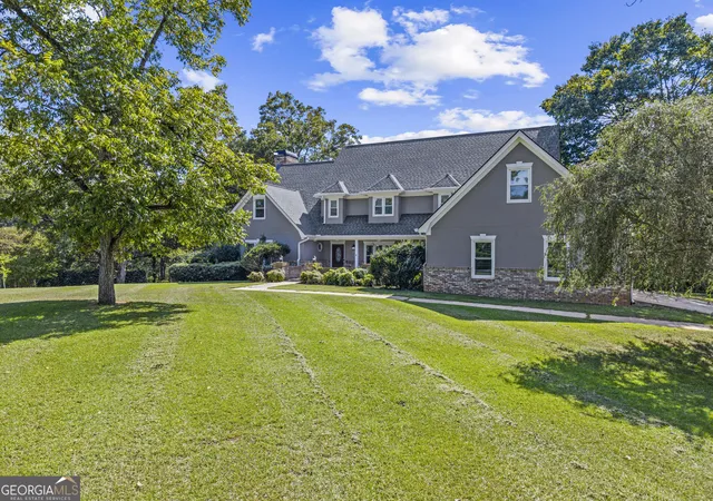Photo 2 of Single family home for sale at 1140 Summit Dr, Watkinsville, GA 30677 | MLS# 10846945 | Listing updated on 2026-09-30