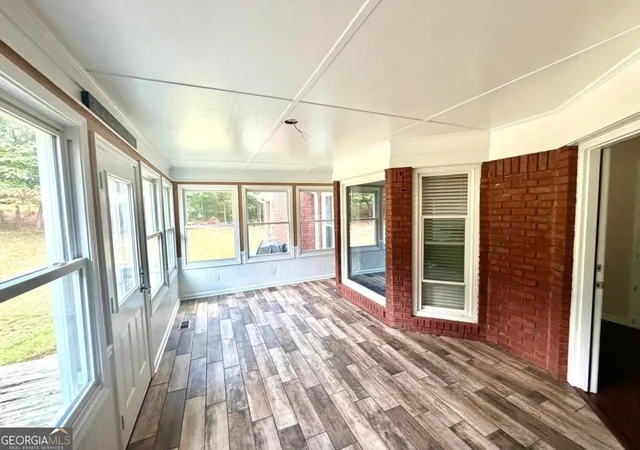 Photo 3 of Single family home for sale at 2660 Sandy Crk Cir, Loganville, GA 30052 | MLS# 10838832 | Listing updated on 2026-09-17