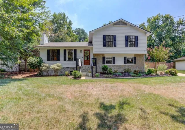 Photo 1 of Single family home for sale at 3573 Habersham Ct, Buford, GA 30519 | MLS# 10840127 | Listing updated on 2026-09-19