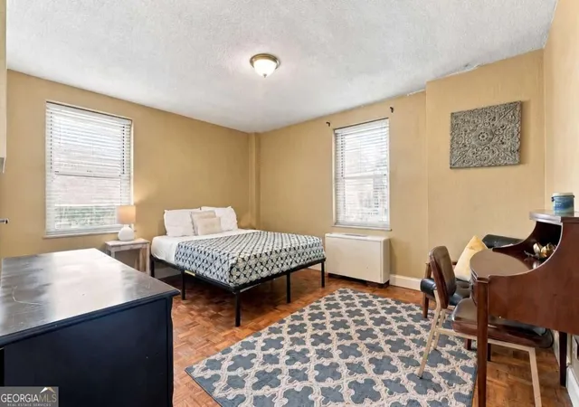 Photo 2 of Condo for sale at 300 Peachtree St Ne #20O, Atlanta, GA 30308 | MLS# 10846342 | Listing updated on 2026-09-30