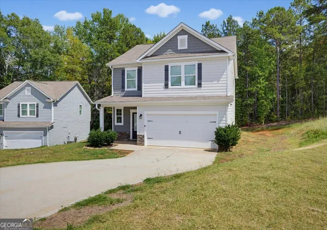 Photo 2 of Single family home for sale at 795 Jackson Ct, Social Circle, GA 30025 | MLS# 10841766 | Listing updated on 2026-10-05