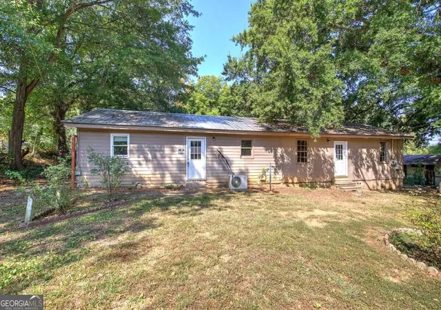 Photo 1 of Single family home for sale at 46 Young St, Cartersville, GA 30120 | MLS# 10841747 | Listing updated on 2026-09-08