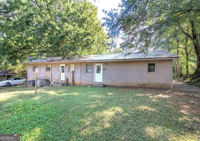 Photo 2 of Single family home for sale at 46 Young St, Cartersville, GA 30120 | MLS# 10841747 | Listing updated on 2026-09-08