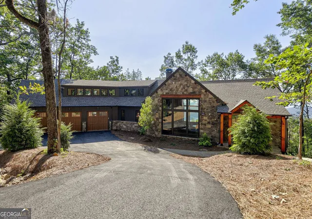 Photo 1 of Single family home for sale at 159 Sanderlin Mtn Dr, Jasper, GA 30143 | MLS# 10846924 | Listing updated on 2026-09-30