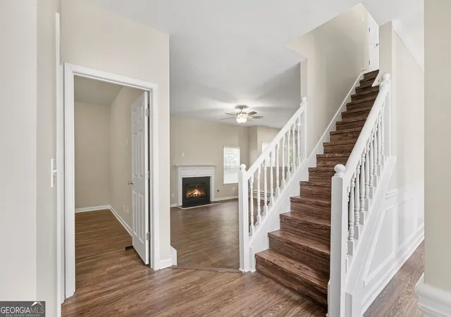 Photo 3 of Single family home for sale at 3511 Umatilla Ln SW, Atlanta, GA 30331 | MLS# 10838763 | Listing updated on 2026-10-16