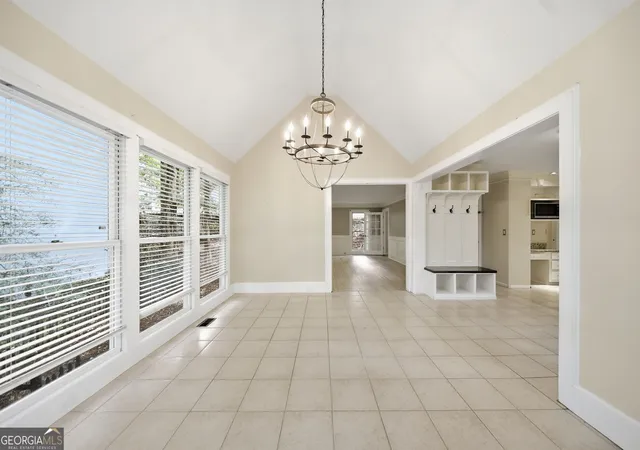 Photo 3 of Sale Pending at 4003 Oakview Ct, Alpharetta, GA 30005 | MLS# 10771382 | Listing updated on 2026-10-07