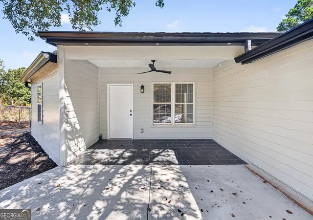 Photo 2 of Single family home for sale at 98 Viper Ln, Braselton, GA 30517 | MLS# 10846453 | Listing updated on 2026-09-30