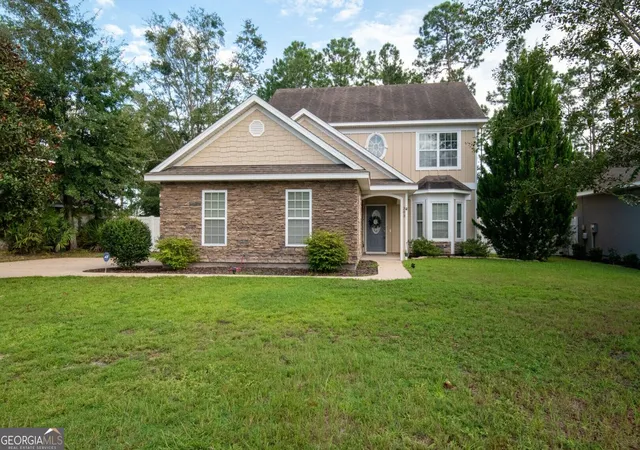 Photo 1 of Single family home for sale at 303 Overlook Bnd, Kingsland, GA 31548 | MLS# 10841253 | Listing updated on 2026-10-02