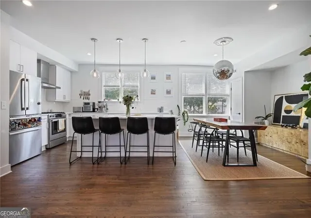 Photo 3 of Condo for sale at 88 Peachtree Memorial Dr Nw #2, Atlanta, GA 30309 | MLS# 10848726 | Listing updated on 2026-10-02