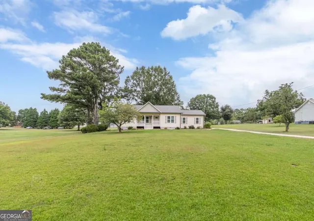 Photo 1 of Single family home for sale at 1275 Lake Dow Rd, Mcdonough, GA 30252 | MLS# 10839399 | Listing updated on 2026-09-17
