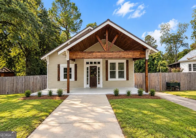 Photo 1 of Single family home for sale at 417 Harvey St, Millen, GA 30442 | MLS# 10853110 | Listing updated on 2026-10-09