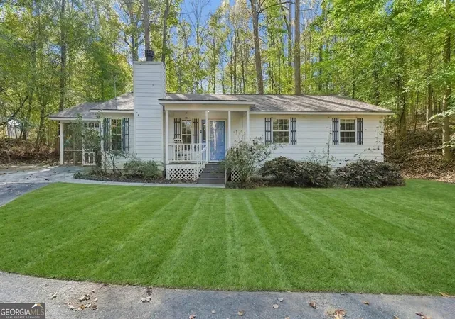 Photo 3 of Single family home for sale at 674 Gold Ridge Rd, Dahlonega, GA 30533 | MLS# 10879129 | Listing updated on 2026-10-26