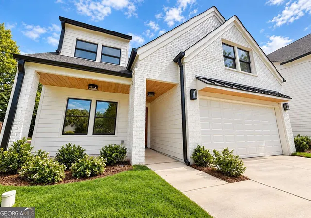 Single family home for sale at 2510 Eastwood Dr, Decatur, GA 30032 | MLS# 10807637 | Listing updated on 2026-09-21