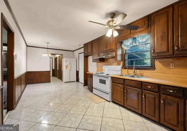 Photo 4 of Single family home for sale at 1739 Pleasant Hl Trl, Lithonia, GA 30058 | MLS# 10852085 | Listing updated on 2026-09-24