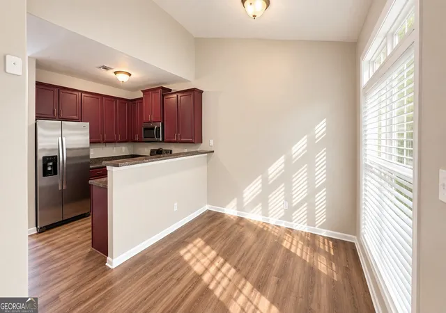 Photo 4 of Townhouse for sale at 6276 Colonial View, Fairburn, GA 30213 | MLS# 10846728 | Listing updated on 2026-10-25