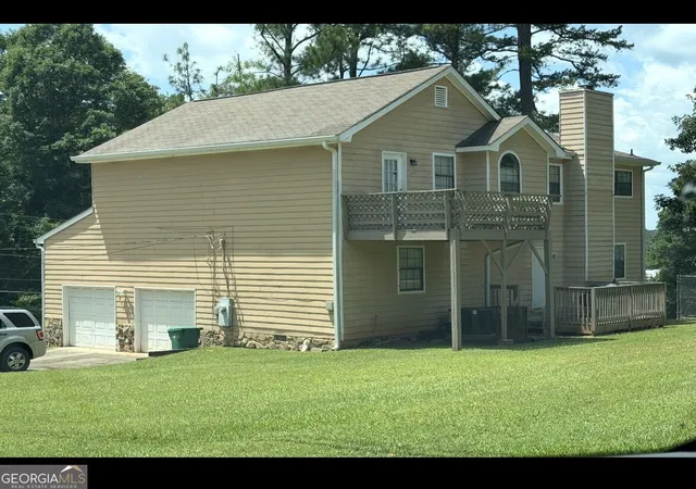 Photo 3 of Single family home for sale at 3803 Raiders Ridge Dr, Lithonia, GA 30038 | MLS# 10841250 | Listing updated on 2026-09-21