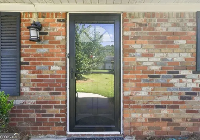 Photo 3 of Single family home for sale at 3388 Sanford Dr, Marietta, GA 30066 | MLS# 10844892 | Listing updated on 2026-09-14