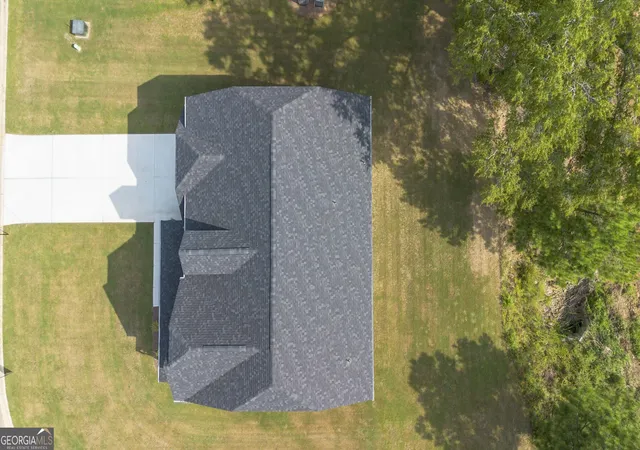 Photo 4 of Single family home for sale at 121 Bluecoat Trl, Byron, GA 31008 | MLS# 10699672 | Listing updated on 2026-09-03