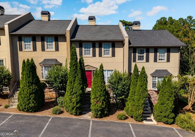 Townhouse for sale at 104 Tamara Ct, Athens, GA 30606 | MLS# 10797165