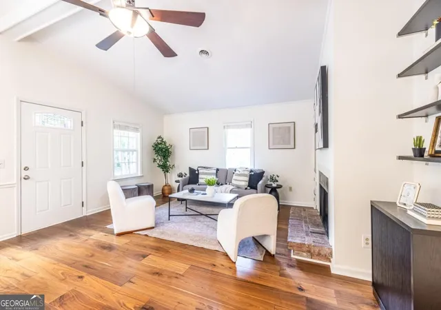 Photo 4 of Single family home for sale at 331 Melrose Ave, Decatur, GA 30030 | MLS# 10852699 | Listing updated on 2026-09-24