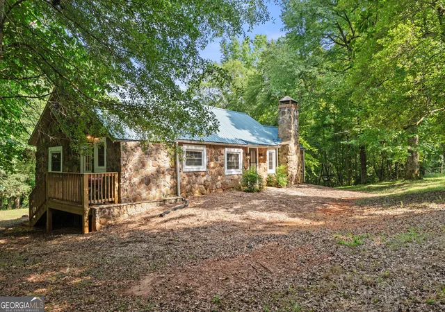 Photo 1 of Single family home for sale at 973 Floyd Rd, Danielsville, GA 30633 | MLS# 10804039 | Listing updated on 2026-09-08