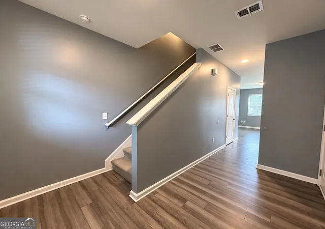 Photo 2 of Townhouse for sale at 152 Swindon Dr, Mcdonough, GA 30253 | MLS# 10850283 | Listing updated on 2026-10-06