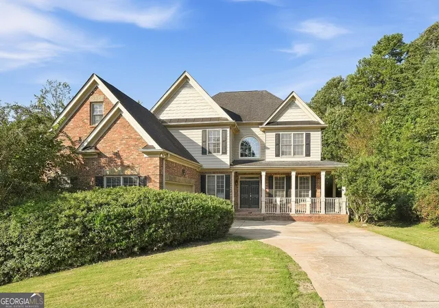 Photo 1 of Single family home for sale at 2090 Misty Oaks Dr, Buford, GA 30519 | MLS# 10846914 | Listing updated on 2026-10-04