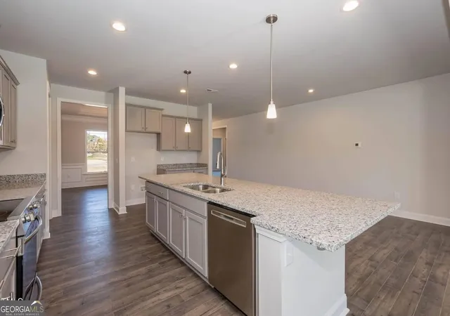 Photo 2 of Single family home for sale at 3013 Fairway Dr #916, Villa Rica, GA 30180 | MLS# 10838148 | Listing updated on 2026-09-02
