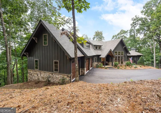 Photo 4 of Single family home for sale at 751 Ridgeview Dr, Jasper, GA 30143 | MLS# 10846764 | Listing updated on 2026-09-30