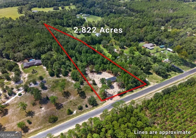 Photo 2 of Manufactured home for sale at 7485 Central Ave, Waycross, GA 31503 | MLS# 10840642 | Listing updated on 2026-09-18