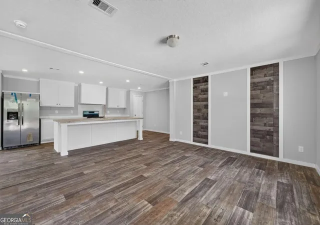 Photo 3 of Manufactured home for sale at 7485 Central Ave, Waycross, GA 31503 | MLS# 10840642 | Listing updated on 2026-09-18