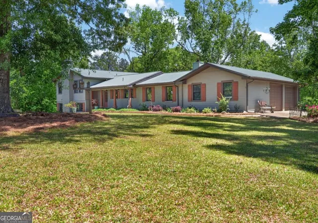 Photo 3 of Single family home for sale at 1110 Old Driver Rd, Whitesburg, GA 30185 | MLS# 10853601 | Listing updated on 2026-10-05
