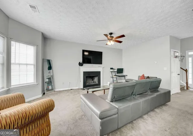 Photo 4 of Single family home for sale at 272 Wood Sage Dr, Riverdale, GA 30274 | MLS# 10838871 | Listing updated on 2026-09-17