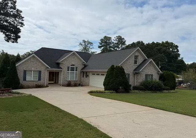 Photo 1 of Single family home for sale at 3815 Hilldale Rd, Oakwood, GA 30566 | MLS# 10852753 | Listing updated on 2026-09-24