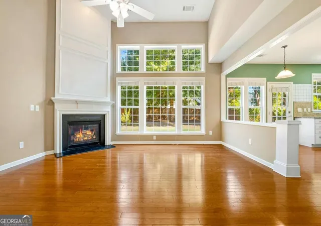 Photo 3 of Single family home for sale at 827 Poplar Ter, Canton, GA 30115 | MLS# 10840820 | Listing updated on 2026-09-19