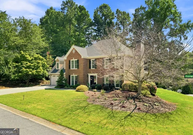 Photo 1 of Single family home for sale at 5719 Fairwood Dr NW, Acworth, GA 30101 | MLS# 10841741 | Listing updated on 2026-10-29