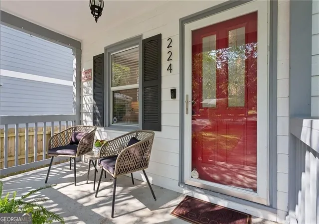 Photo 2 of Single family home for sale at 224 Murray Hl Ave Ne, Atlanta, GA 30317 | MLS# 10853045 | Listing updated on 2026-09-25