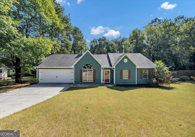 Photo 1 of Single family home for sale at 14 Sherwood Dr Nw, Cartersville, GA 30121 | MLS# 10842152 | Listing updated on 2026-10-08