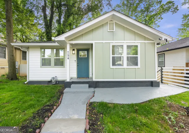 Single family home for sale at 754 S Grand Ave NW, Atlanta, GA 30318 | MLS# 10843724