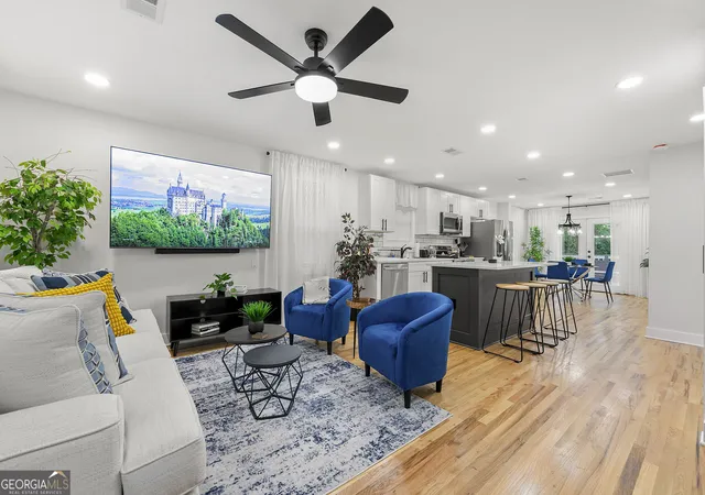 Photo 3 of Single family home for sale at 754 S Grand Ave Nw, Atlanta, GA 30318 | MLS# 10843724 | Listing updated on 2026-10-04