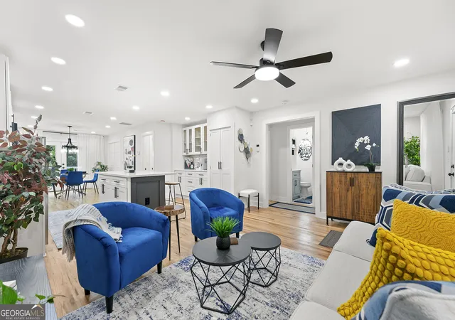 Photo 4 of Single family home for sale at 754 S Grand Ave NW, Atlanta, GA 30318 | MLS# 10843724 | Listing updated on 2026-10-29