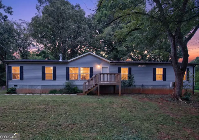 Photo 1 of Sale Pending at 147 Ralph Garrison Rd, Jefferson, GA 30549 | MLS# 10853712 | Listing updated on 2026-10-01